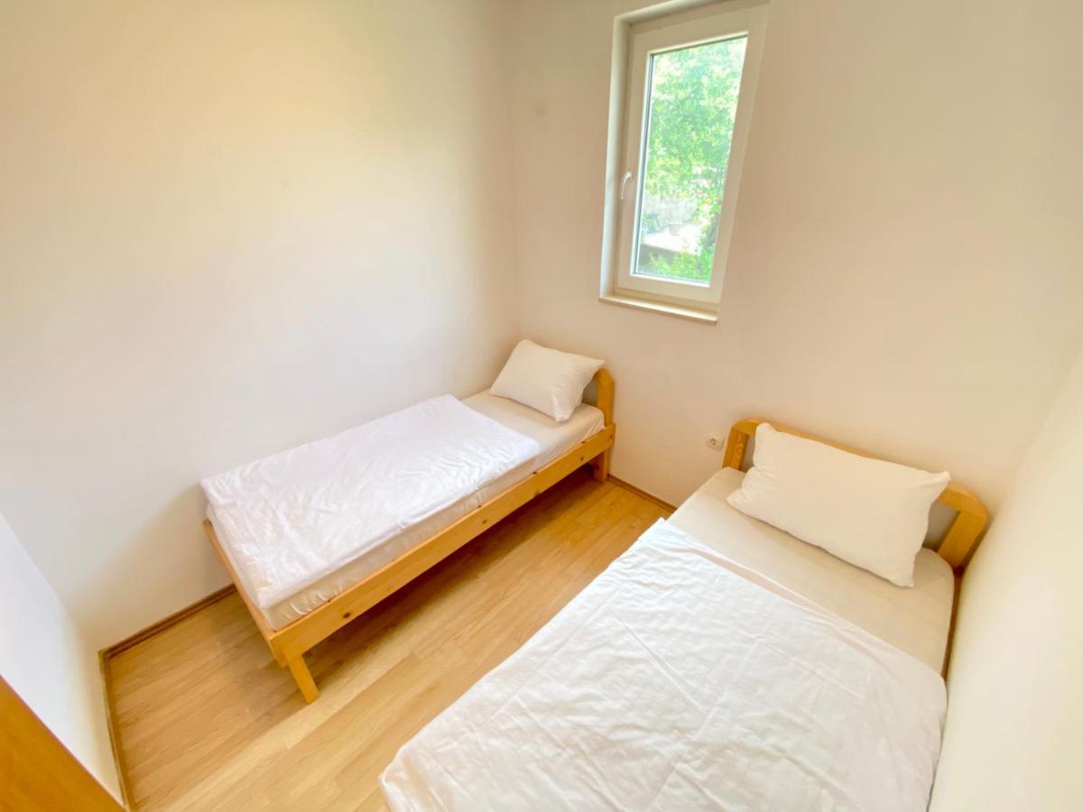 Guest House Ivano Mostar Eksteriør billede